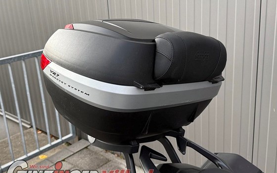 Gebrauchtmotorrad Suzuki GSX-S1000GT - Bild 7