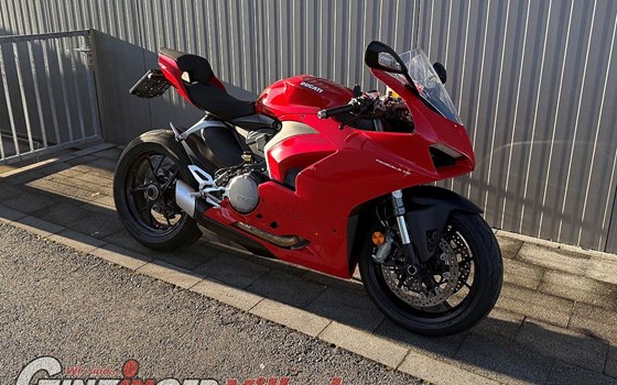 Gebrauchtmotorrad Ducati Panigale V2 - Bild 1
