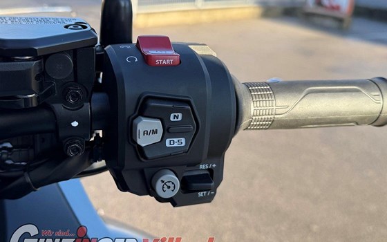 Gebrauchtmotorrad Honda NT1100 DCT - Bild 15