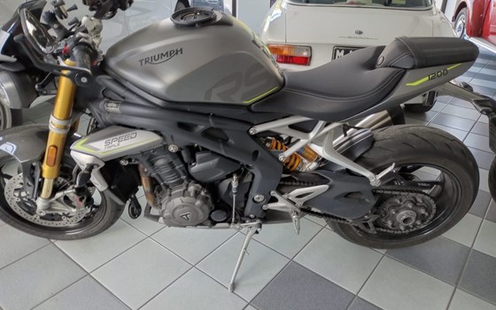 Gebrauchtmotorrad Triumph Speed Triple 1200 RS - Bild 3