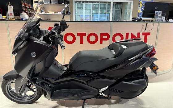 Gebrauchtmotorrad Yamaha XMAX 300 Tech MAX+ - Bild 2