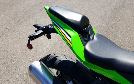 Neufahrzeug Kawasaki Ninja ZX-4RR - Bild 8