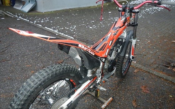 Gebrauchtmotorrad Beta Evo 125 2T - Bild 3