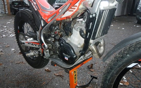 Gebrauchtmotorrad Beta Evo 125 2T - Bild 6