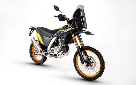 Gebrauchtmotorrad AJP PR7 650 - Bild 1