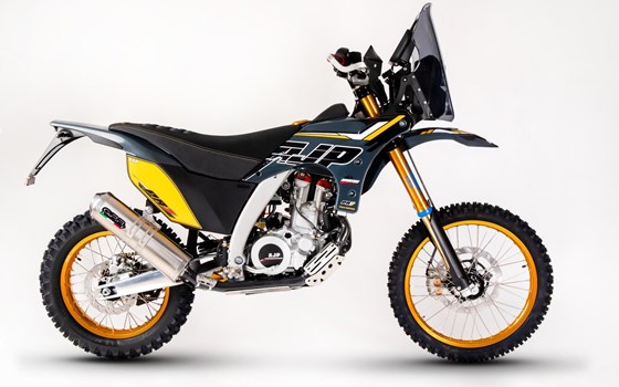 Gebrauchtmotorrad AJP PR7 650 - Bild 3