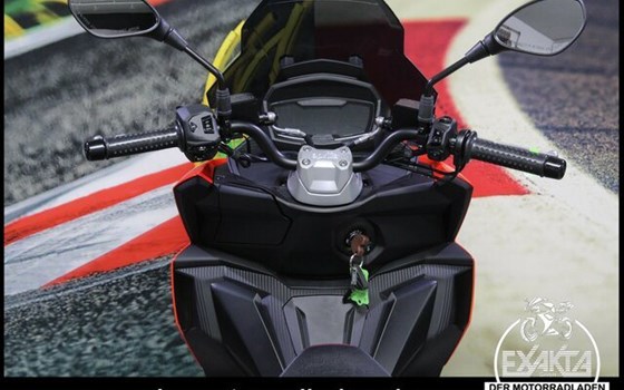Neufahrzeug Aprilia SR GT 125 - Bild 11