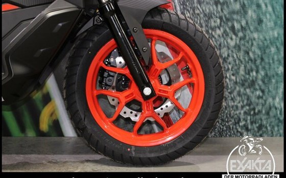 Neufahrzeug Aprilia SR GT 125 - Bild 22