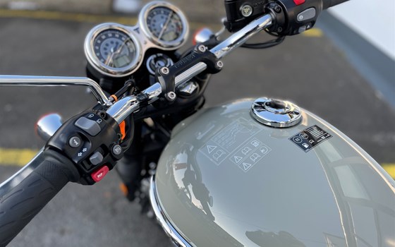 Neufahrzeug Triumph Bonneville T120 - Bild 4
