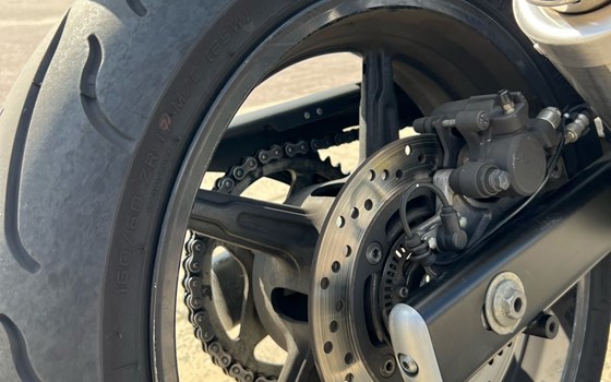 Gebrauchtmotorrad Suzuki SFV 650 Gladius - Bild 13