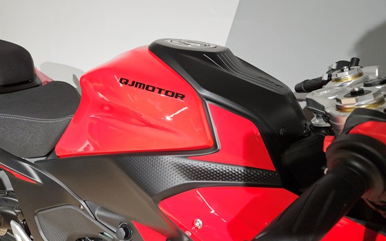 Neufahrzeug QJ Motor SRK 600 RS - Bild 3