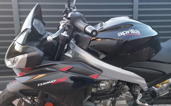 Gebrauchtmotorrad Aprilia Tuono 660 Factory - Bild 3