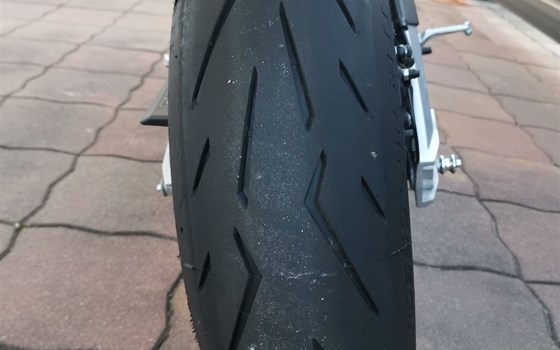 Gebrauchtmotorrad Aprilia Tuono 660 Factory - Bild 7