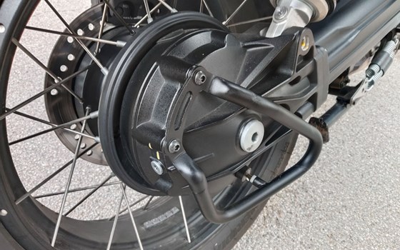 Gebrauchtmotorrad Moto Guzzi V85 TT Guardia d'Onore - Bild 6