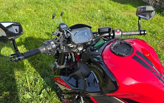 Gebrauchtmotorrad Kawasaki Z900 SE - Bild 9