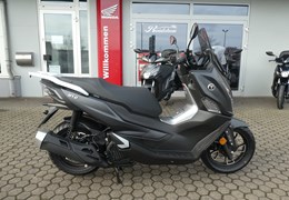 Neumotorrad Voge SR1 125 ABS TCS