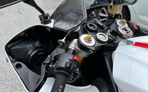 Gebrauchtmotorrad Yamaha R1 - Bild 4
