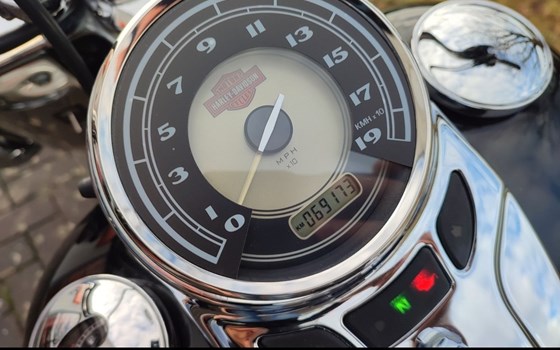 Gebrauchtmotorrad Harley-Davidson Softail Heritage Classic FLSTC - Bild 14