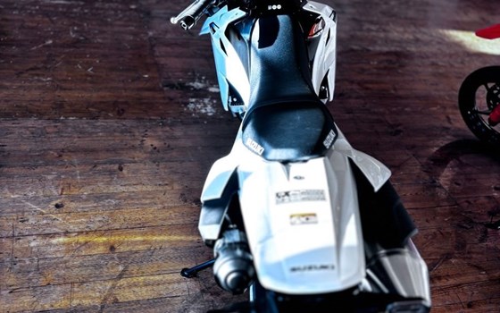 Neufahrzeug Suzuki DR-Z4SM - Bild 4