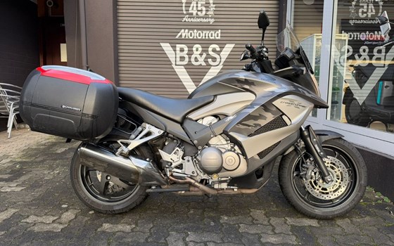 Gebrauchtmotorrad Honda VFR800X Crossrunner - Bild 1