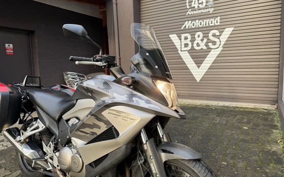 Gebrauchtmotorrad Honda VFR800X Crossrunner - Bild 13