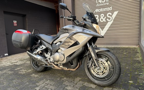 Gebrauchtmotorrad Honda VFR800X Crossrunner - Bild 2