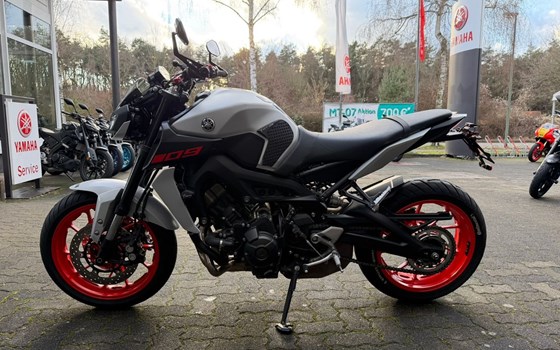 Gebrauchtmotorrad Yamaha MT-09 - Bild 6