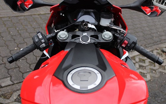 Gebrauchtmotorrad Honda CBR1000RR Fireblade - Bild 15