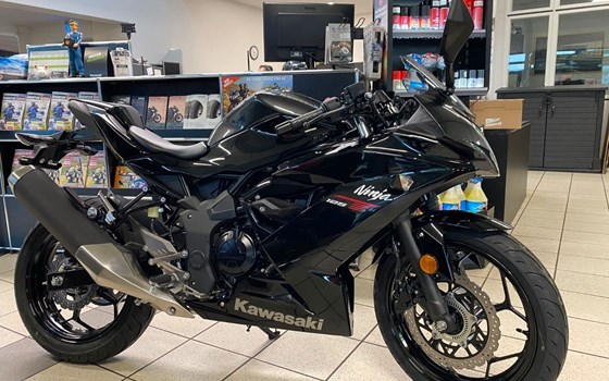 Neufahrzeug Kawasaki Ninja 125 - Bild 1