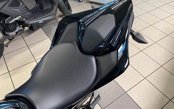 Neufahrzeug Kawasaki Ninja 125 - Bild 7