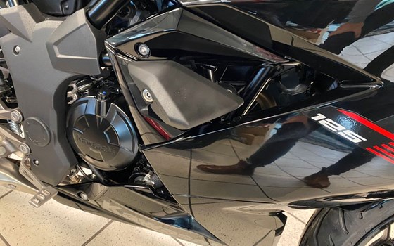 Neufahrzeug Kawasaki Ninja 125 - Bild 8