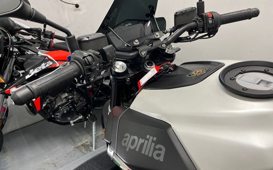 Gebrauchtmotorrad Aprilia Shiver 900 - Bild 7
