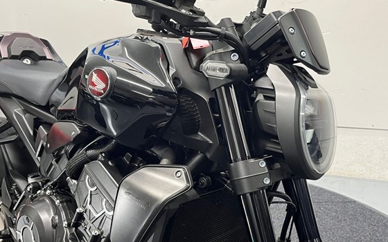 Gebrauchtmotorrad Honda CB 1000 R - Bild 12