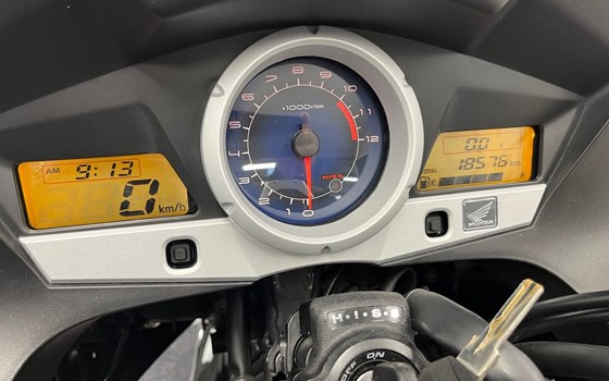 Gebrauchtmotorrad Honda CBF 1000 F - Bild 8