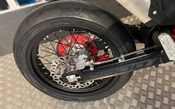 Neufahrzeug Beta RR Motard 125 R - Bild 7