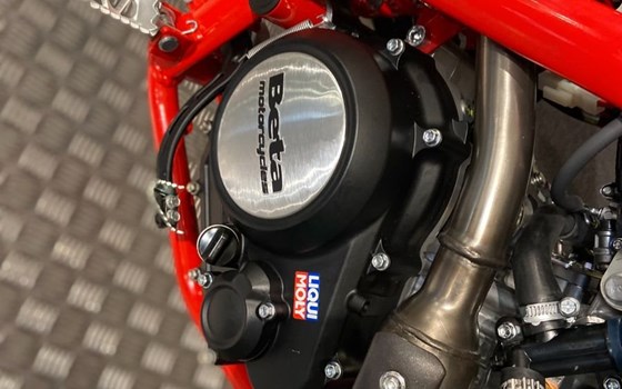 Neufahrzeug Beta RR Motard 125 R - Bild 8