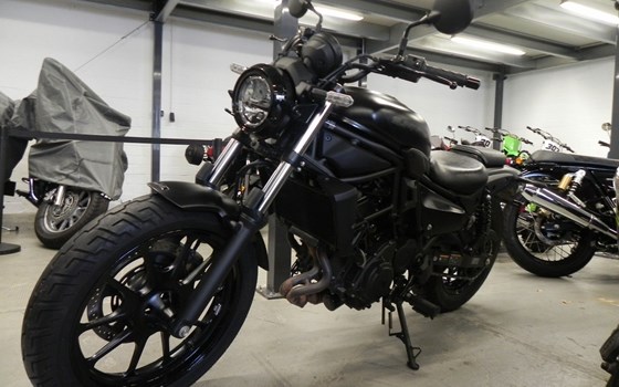 Gebrauchtmotorrad Kawasaki Eliminator 600 - Bild 1