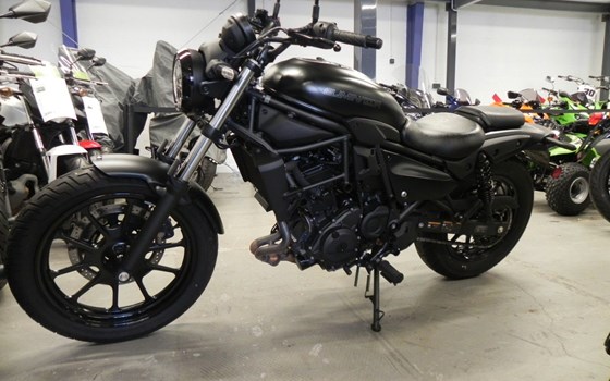 Gebrauchtmotorrad Kawasaki Eliminator 600 - Bild 2