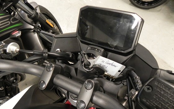 Gebrauchtmotorrad Honda CB750 Hornet - Bild 4