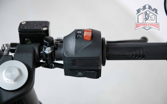 Gebrauchtmotorrad Husqvarna Vitpilen 401 - Bild 11