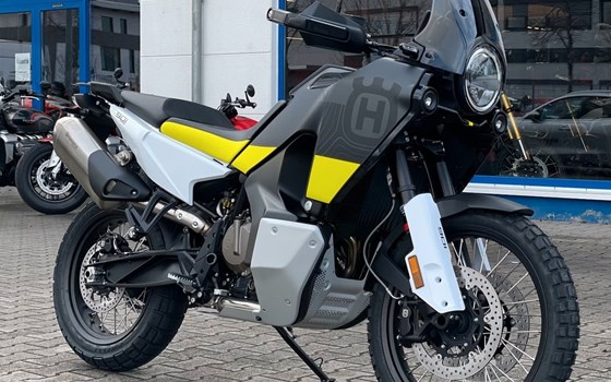 Neufahrzeug Husqvarna Norden 901 - Bild 1