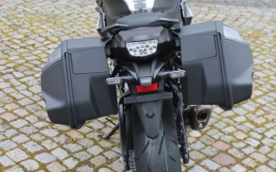 Neufahrzeug Suzuki GSX-S1000GT - Bild 7