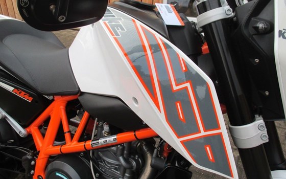 Gebrauchtmotorrad KTM 690 Duke - Bild 17