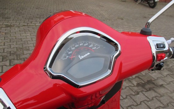 Neufahrzeug Vespa GTS 310 Super - Bild 9