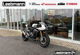 Gebrauchte Triumph Speed Triple 1200 RR