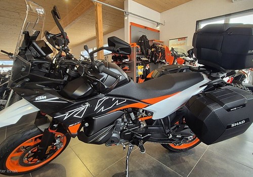KTM 890 SMT