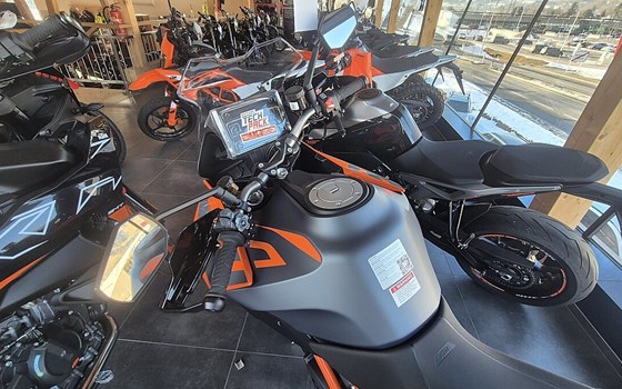 Neufahrzeug KTM 1290 Super Duke GT - Bild 3