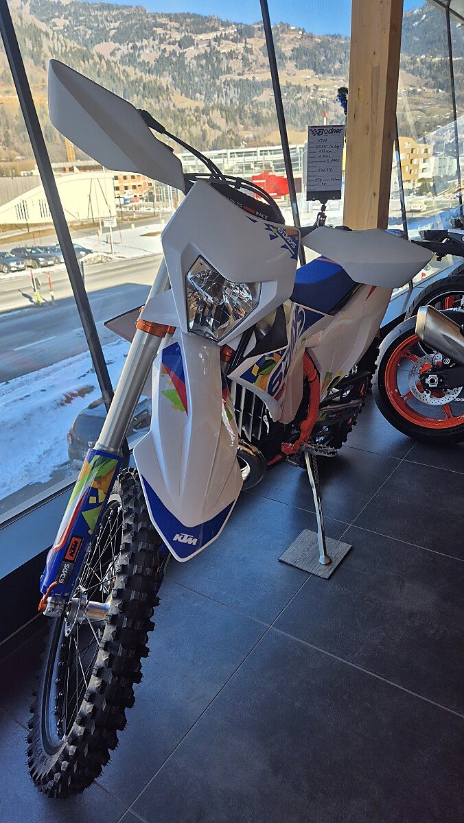 KTM 300 EXC SIX DAYS 