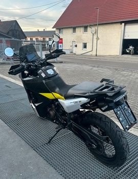 Gebrauchtmotorrad Husqvarna Norden 901 - Bild 6