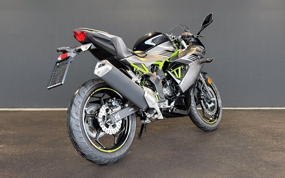Neufahrzeug Kawasaki Ninja 125 - Bild 19